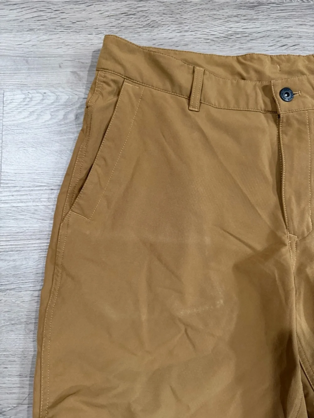 The North Face Men's Tan Hybrid Outdoor Shorts